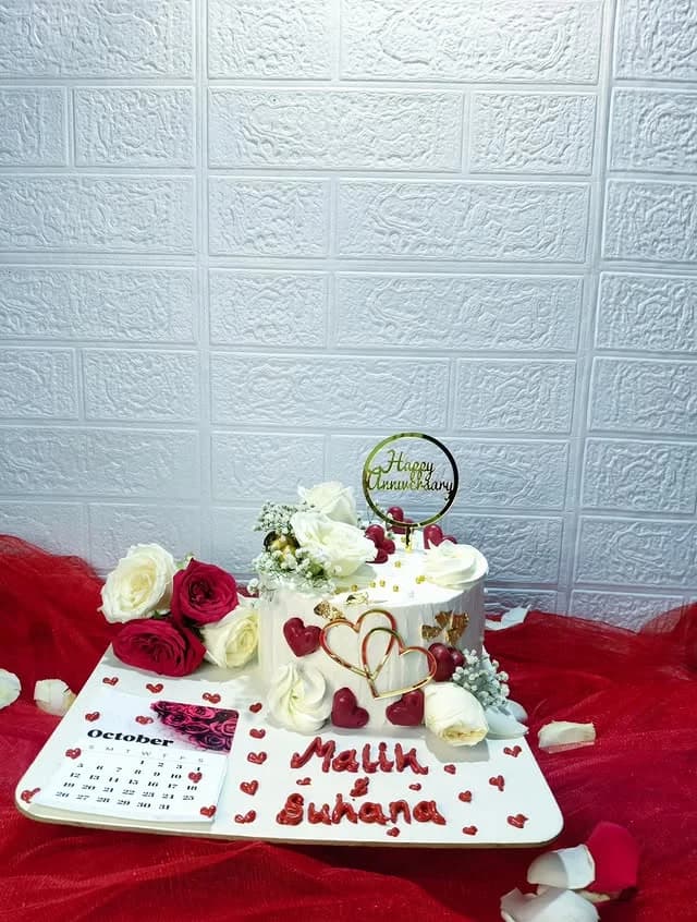 Modern anniversary cake Goa — contemporary 25th celebration cake by Sweet Bites Muskan