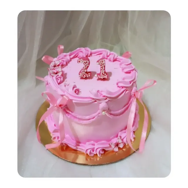 Special Bow Cake view 2