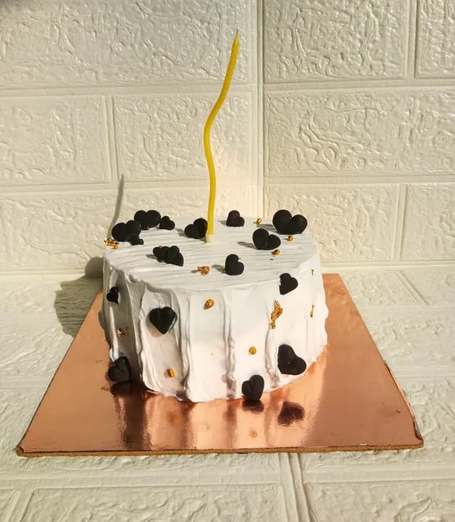 White Black Heart Cake view 2