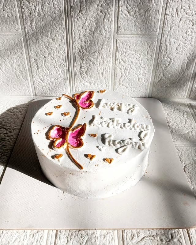 White Butterfly Cream Cake view 2