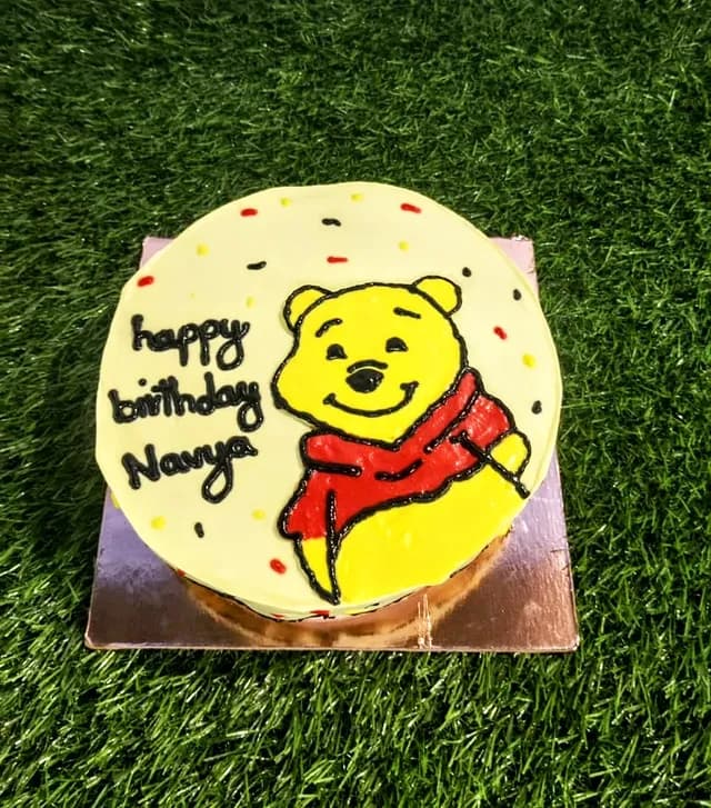 Winnie Birthday Cake view 2